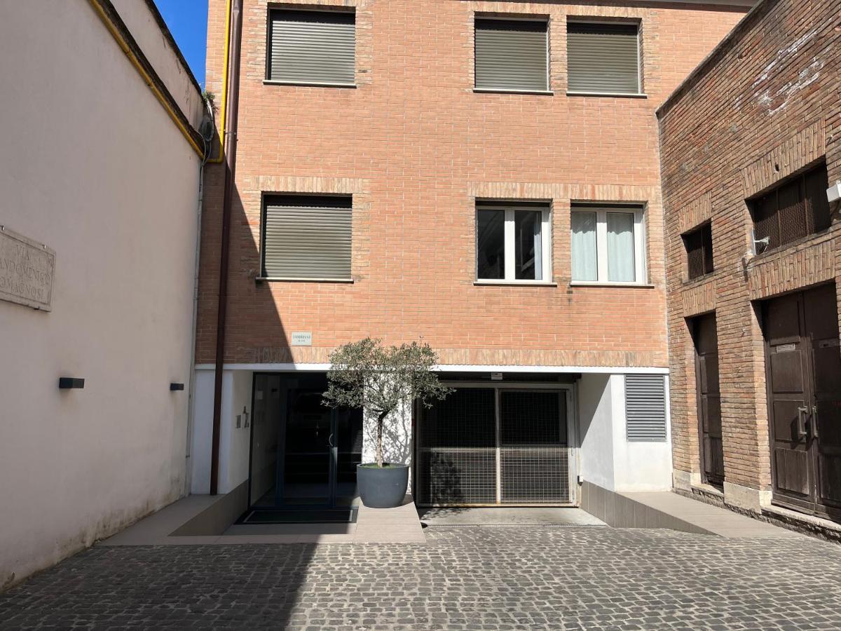 Green Space Studio In The Center Rome Bagian luar foto
